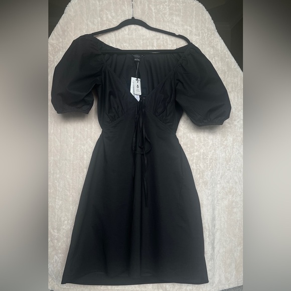 NWT Sanctuary Clothing V-Neck Short Sleeve Cutout Mini Dress - Picture 9 of 12